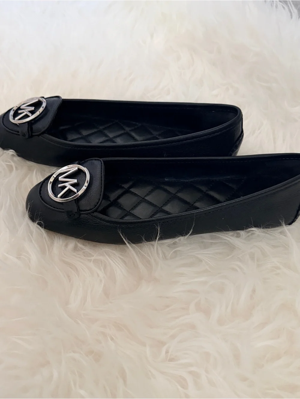 Michael Kors Lillie Moccasin Silver Logo Flats